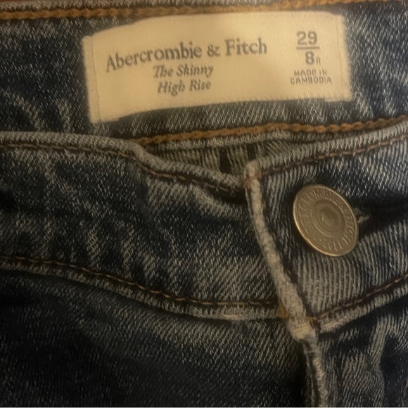 Abercrombie & Fitch Distressed the Skinny High Rise Jean Women's 8 Regular - Picture 3 of 8